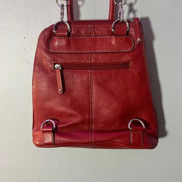 Clarks Red Leather Convertible Backpack Purse Shoulder Bag - Picture 5 of 12